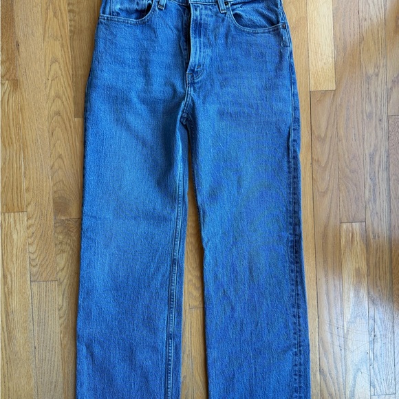 Abercrombie & Fitch Straight-Leg Jeans in Medium Blue - Picture 2 of 3